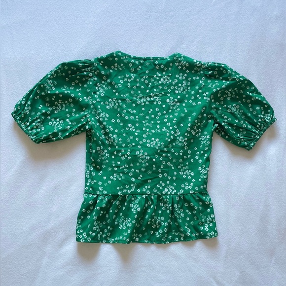 Tie front blouse - Picture 2 of 5